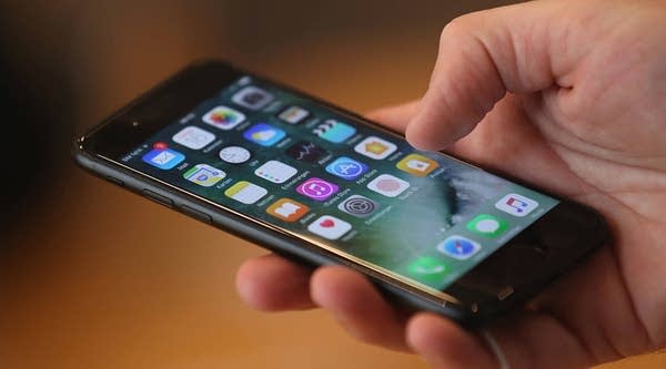 01/04/2018: Do Americans really care how their smartphones get made?