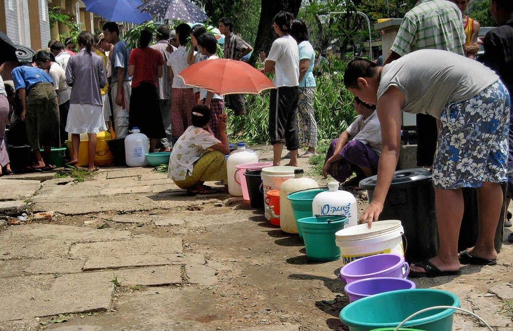 Water que in Myanmar
