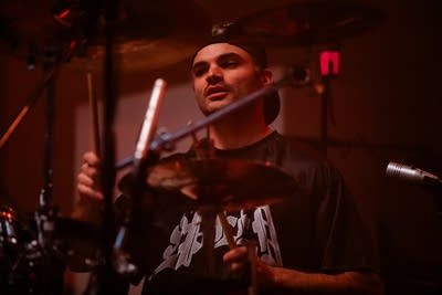 Speed performing on stage