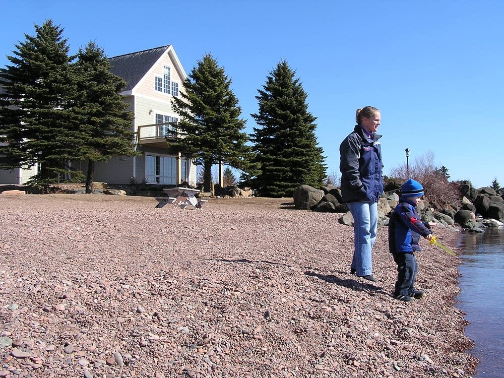 Throwing stones