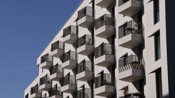 The median asking rent, nationally, has actually declined slightly for the last four months. Though, it’s only down about $63 from its peak in 2022. 