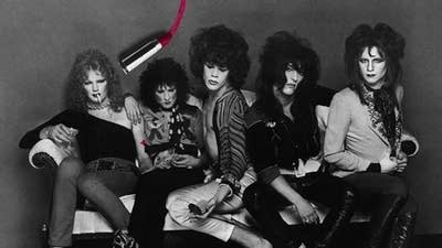 1290fa-20160614-new-york-dolls.jpg