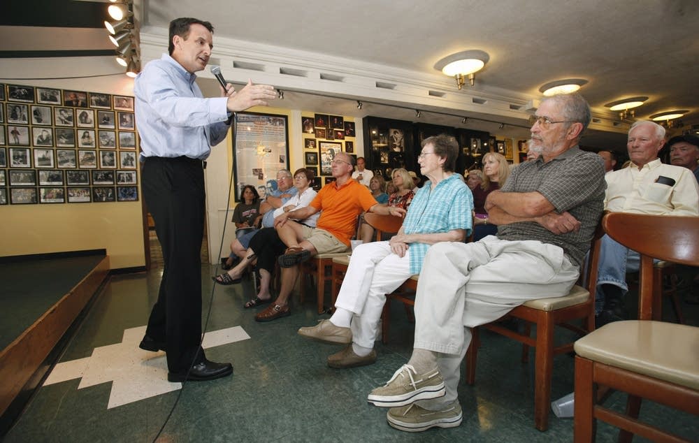 Pawlenty at town hall meeting