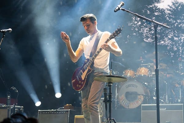 July 30 in Music History: Happy Birthday, Seth Avett