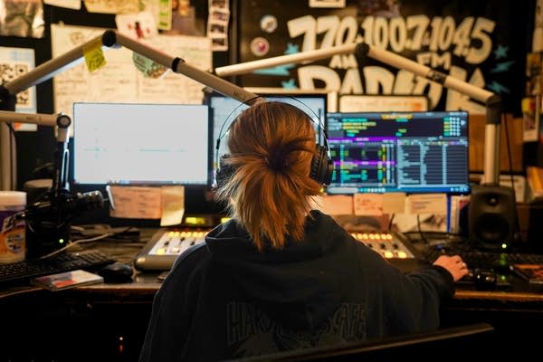 College radio's comeback: Why people are tuning in