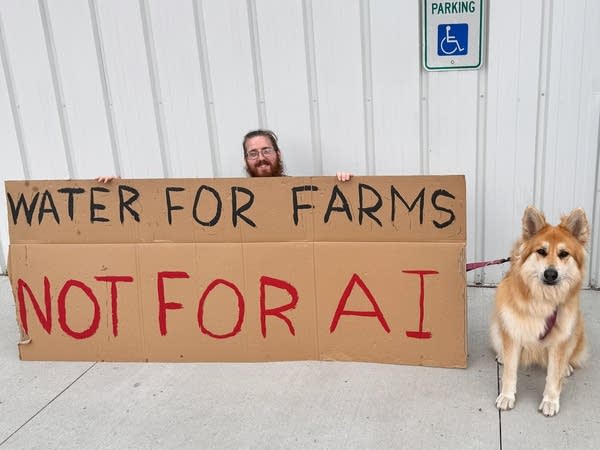 Proposed AI data center sparks debate near Fargo