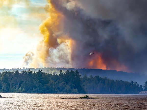 Sheriff: Explosive weather conditions fueling wildfire spread