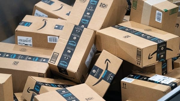 Amazon is remaking small businesses in its own image, report says