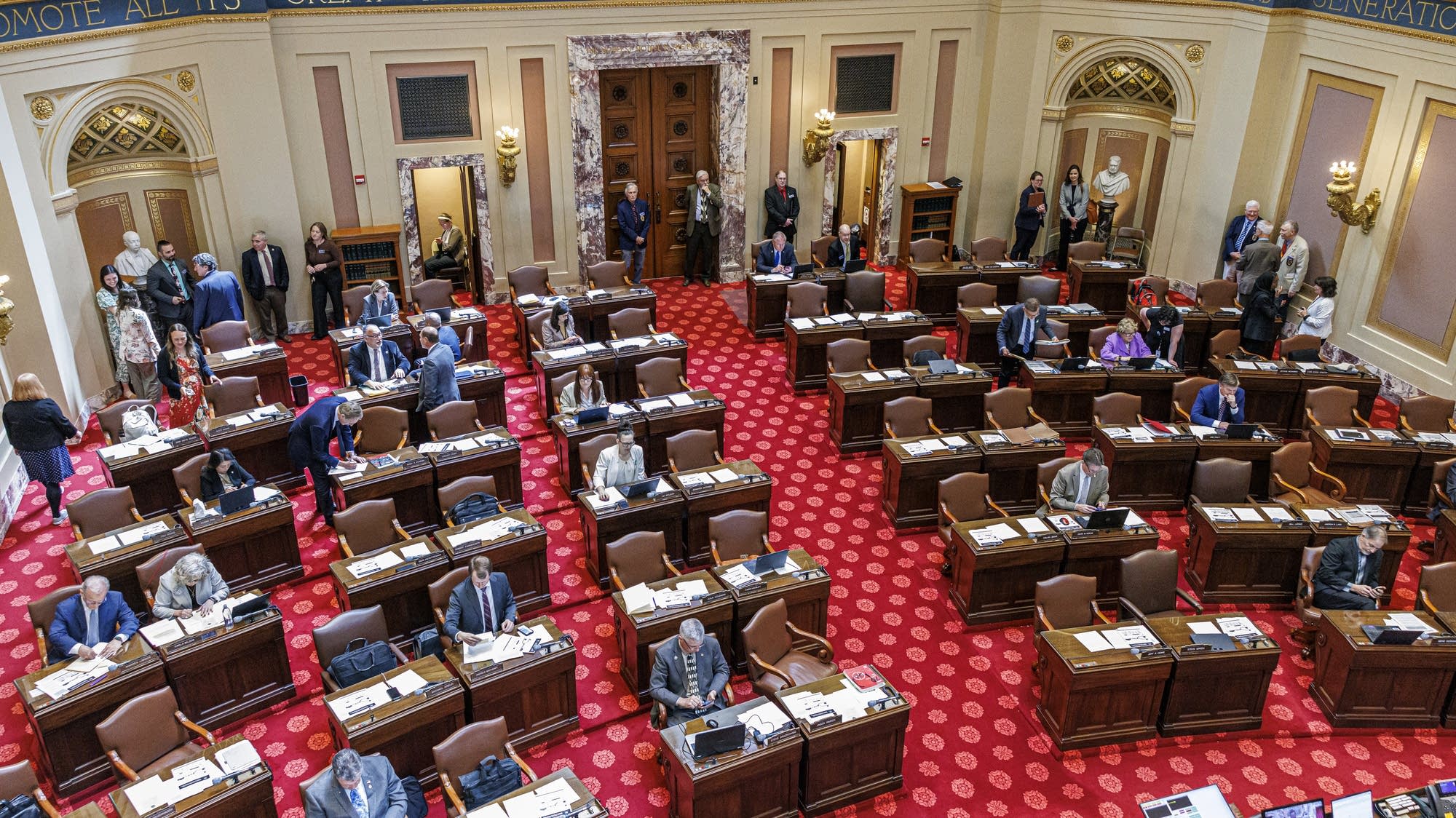 Minnesota lawmakers yet to pass key bills before Sunday Minnesota lawmakers yet to pass key bills before Sunday
