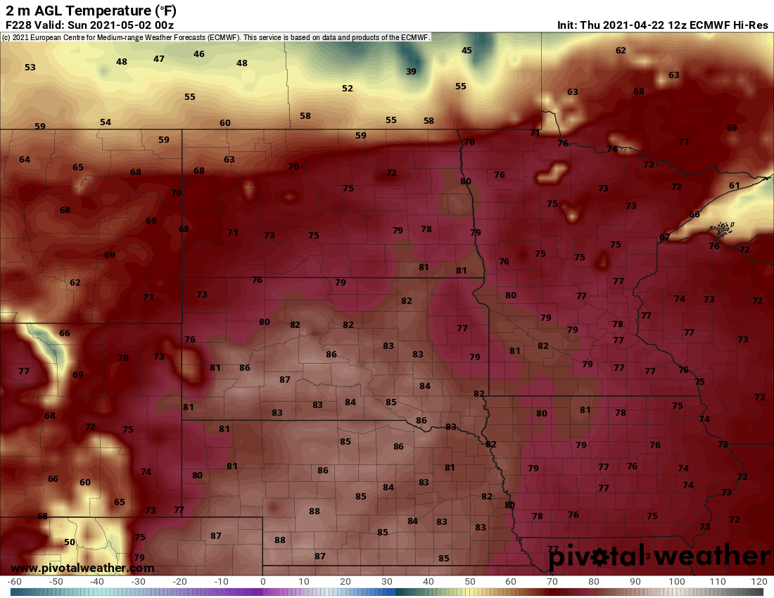European model (ECMWF) temperature forecast 7 pm Saturday May 1