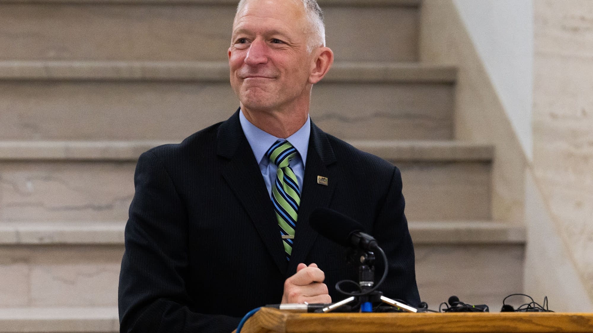 Investigation clears Duluth mayor’s campaign manager and partner | MPR News