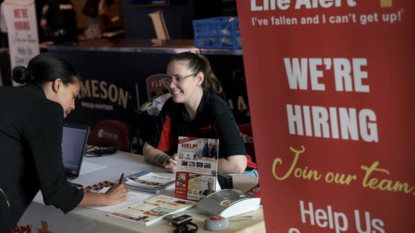 “Workers aren’t in a very good negotiating position,” said Loujaina Abdelwahed, head of economic research at Revelio Labs.