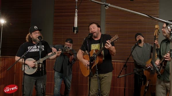 May Scouting Report, Pert Near Sandstone in-studio session, and more