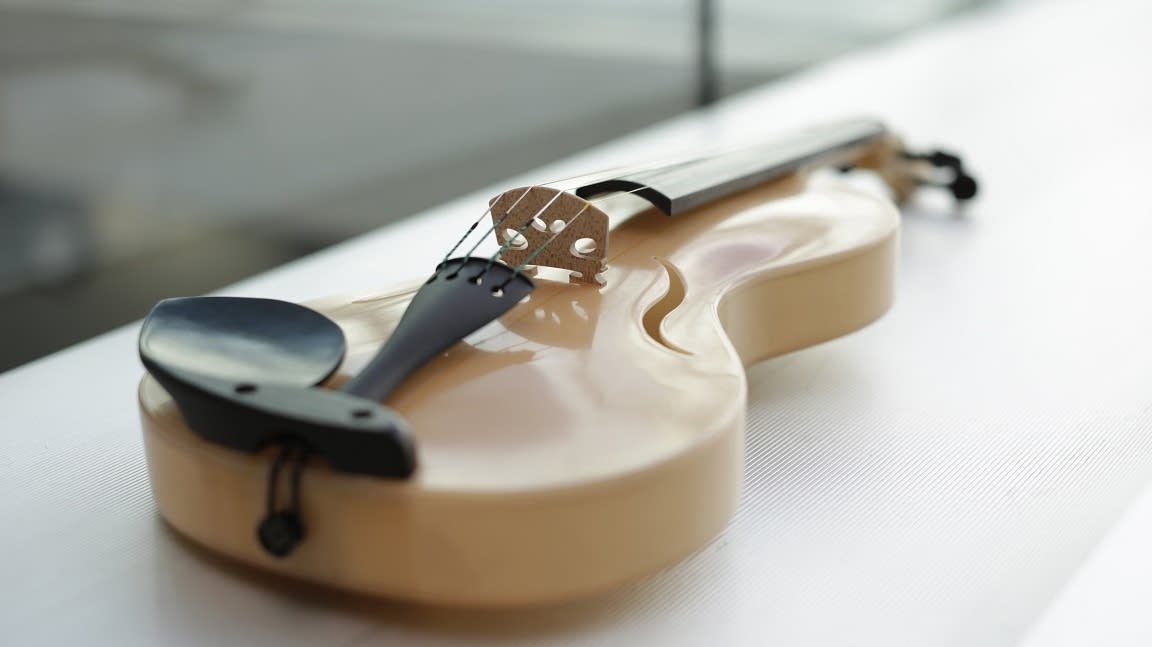 Engineering student creates a violin prototype made from spiders' silk