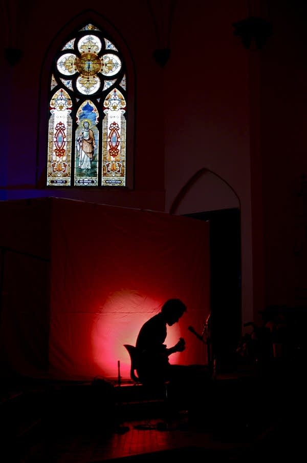 _DSC4827-allensparhawk-duluthhomegrown