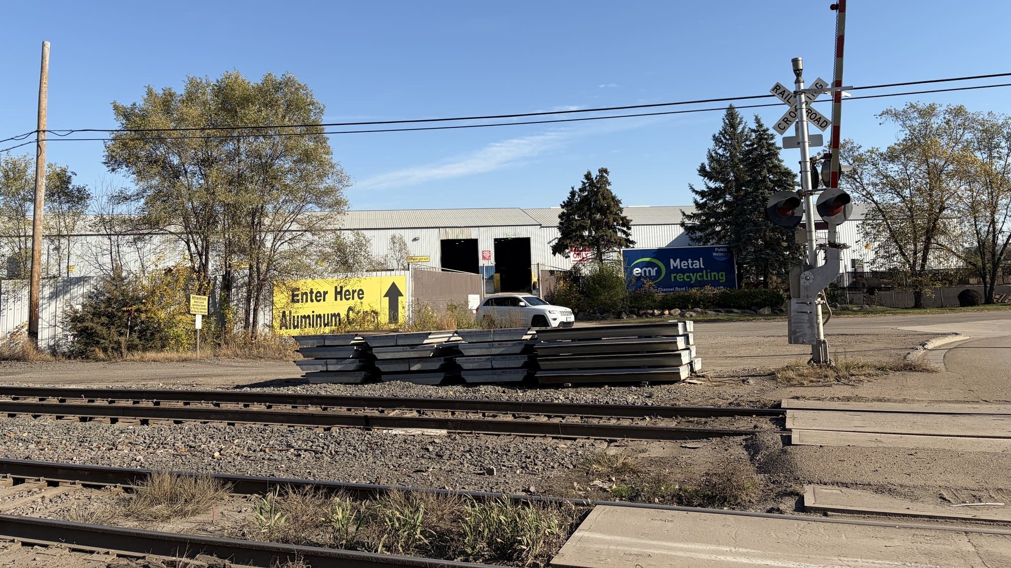 Southport residents fighting to mitigate excessive dust