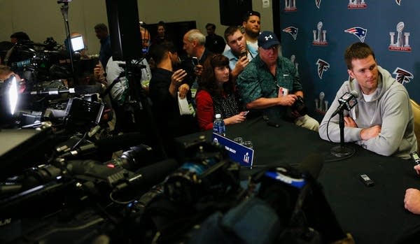 In run-up to the Super Bowl, there’s no escaping politics