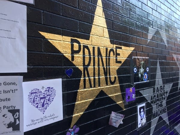 Prince's star on the wall of First Avenue