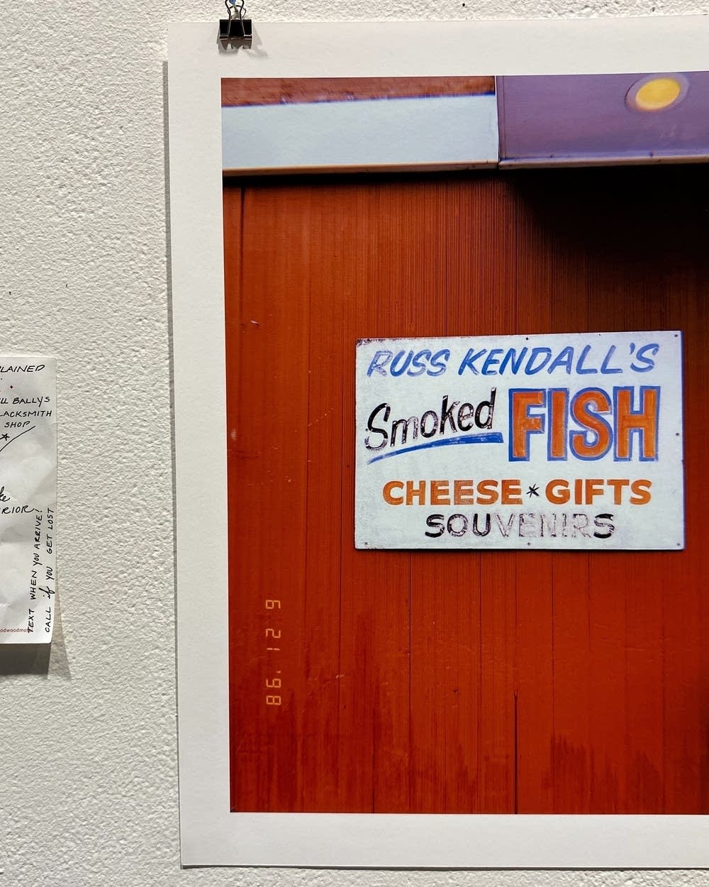62d864-20250513-signs03-1000.jpg