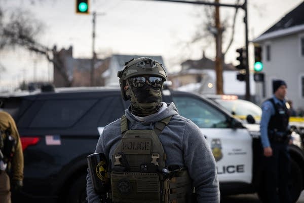 A federal police officer