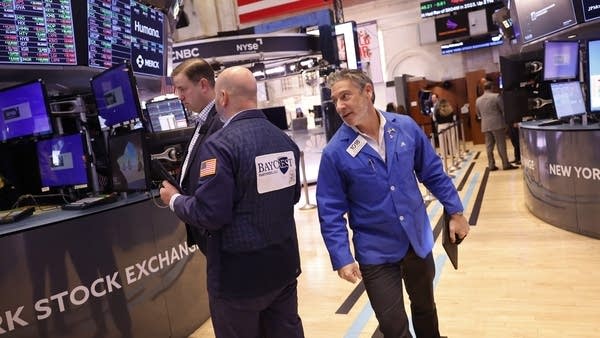 U.S. economic outlook improves