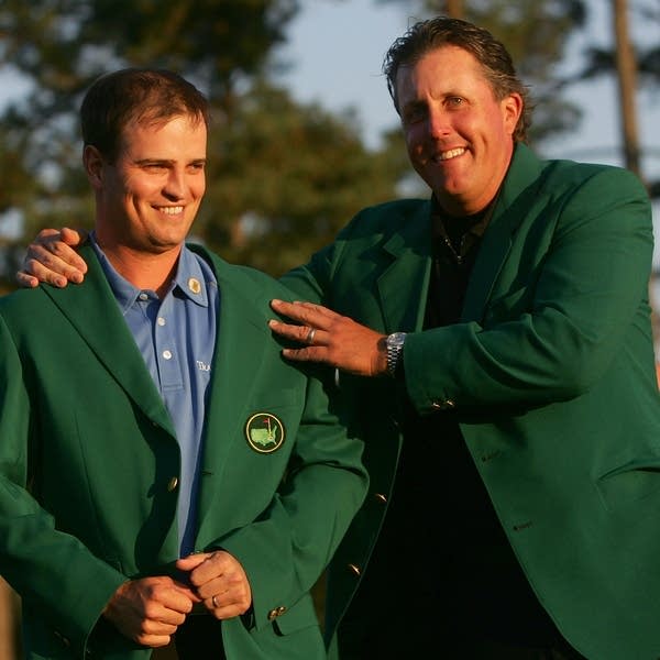 L goold golf rockers スネークフーディー セットアップ 緑 d71327-20070413-zachjohnson.jpg