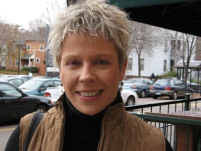 Victoria Main