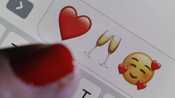 Can AI bots help us find love? 