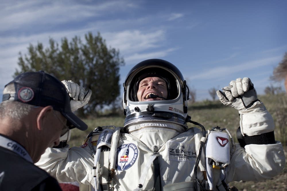18 Mile spacejump test flight