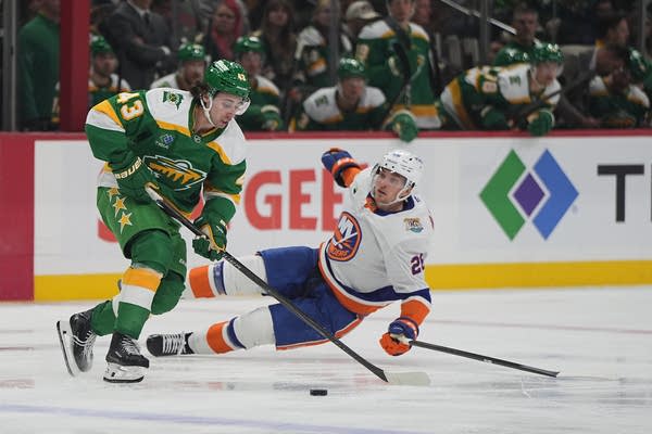 Quinn Hughes,Mitchell Chaffee