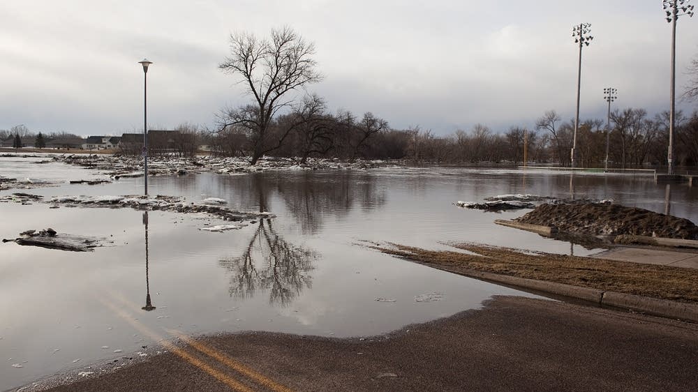Drought dries up chances of major Red River flood MPR News