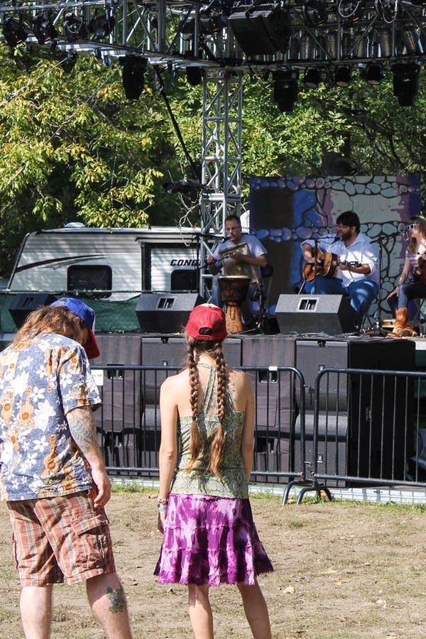 Boats and Bluegrass 12