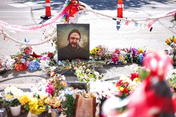 Alex Pretti memorial