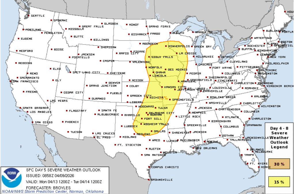 Severe weather risk areas