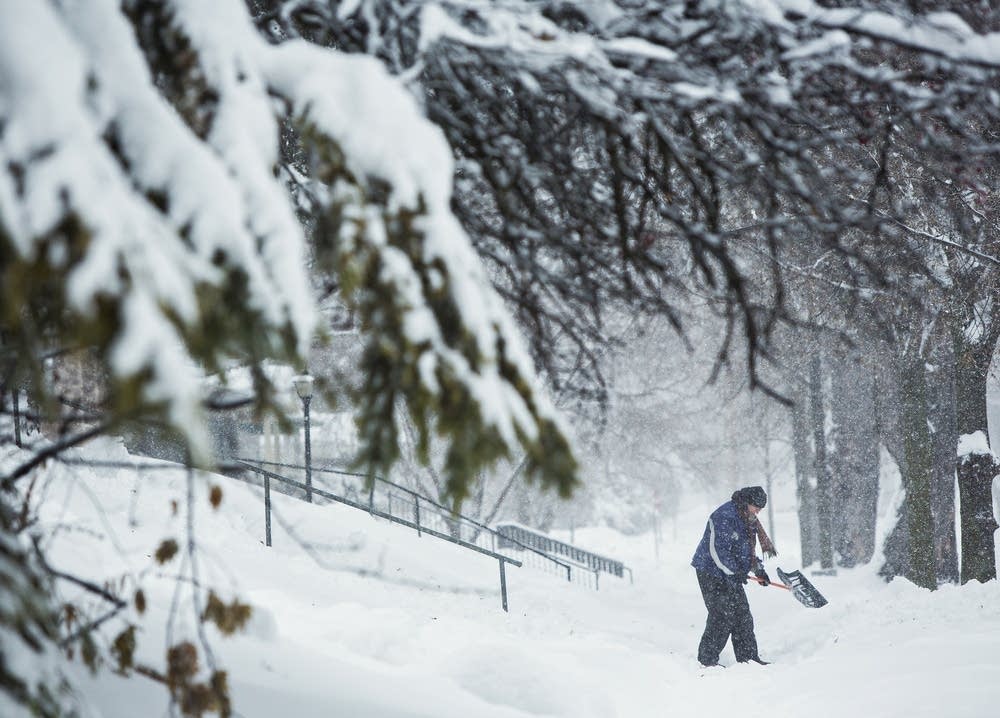 Photos Winter storm moves through Minnesota Minnesota Public Radio News