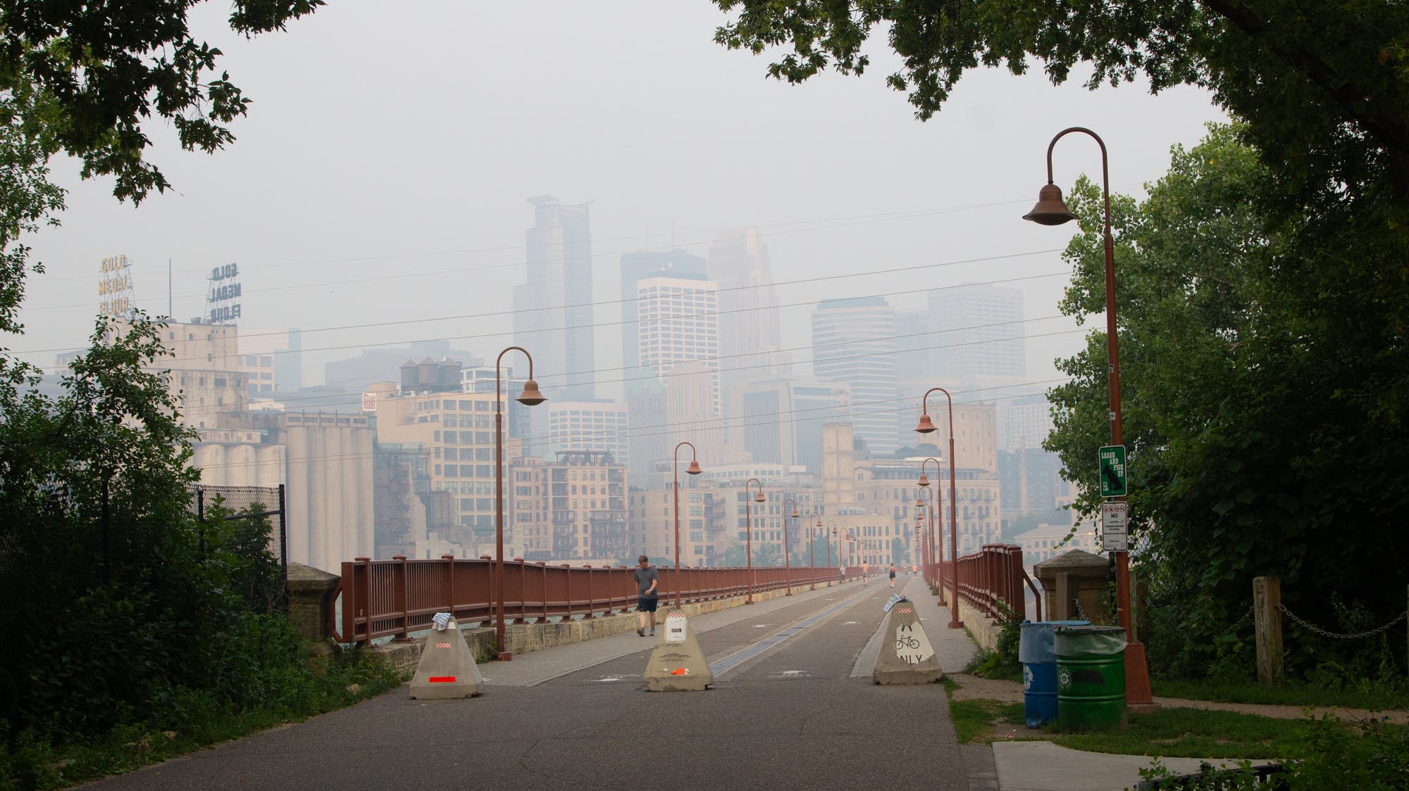 ‘Unhealthy’ air quality expected in eastern Minnesota through Monday due to wildfire smoke