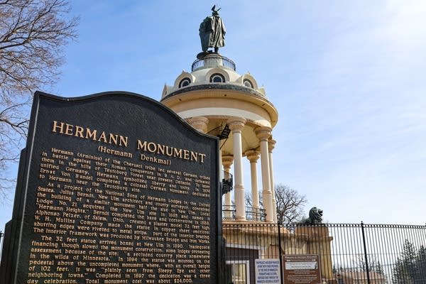Hermann the German Monument3