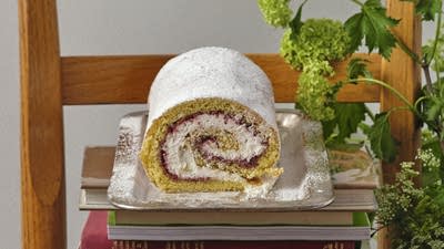 Raspberry Vanilla Sponge Roll
