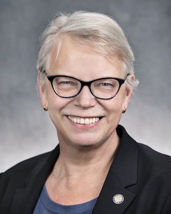 Minnesota lawmaker drafting legislation to protect students from 'predatory grooming'