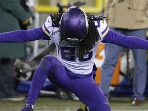 Vikings Packers Football