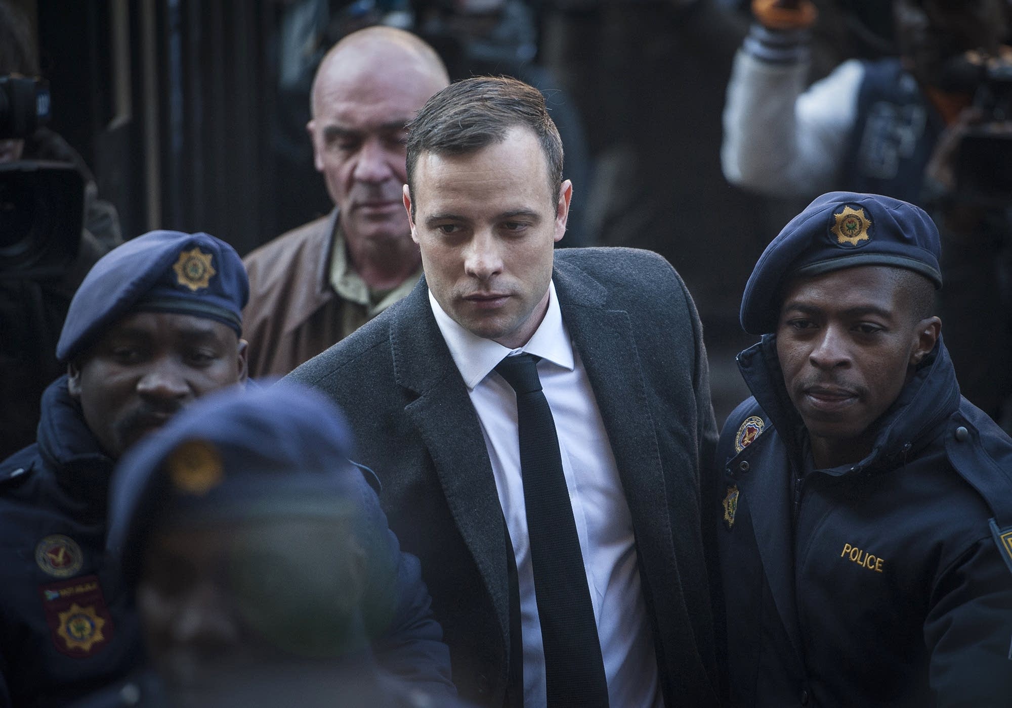 Pistorius sentenced to 6 yrs in jail for murder