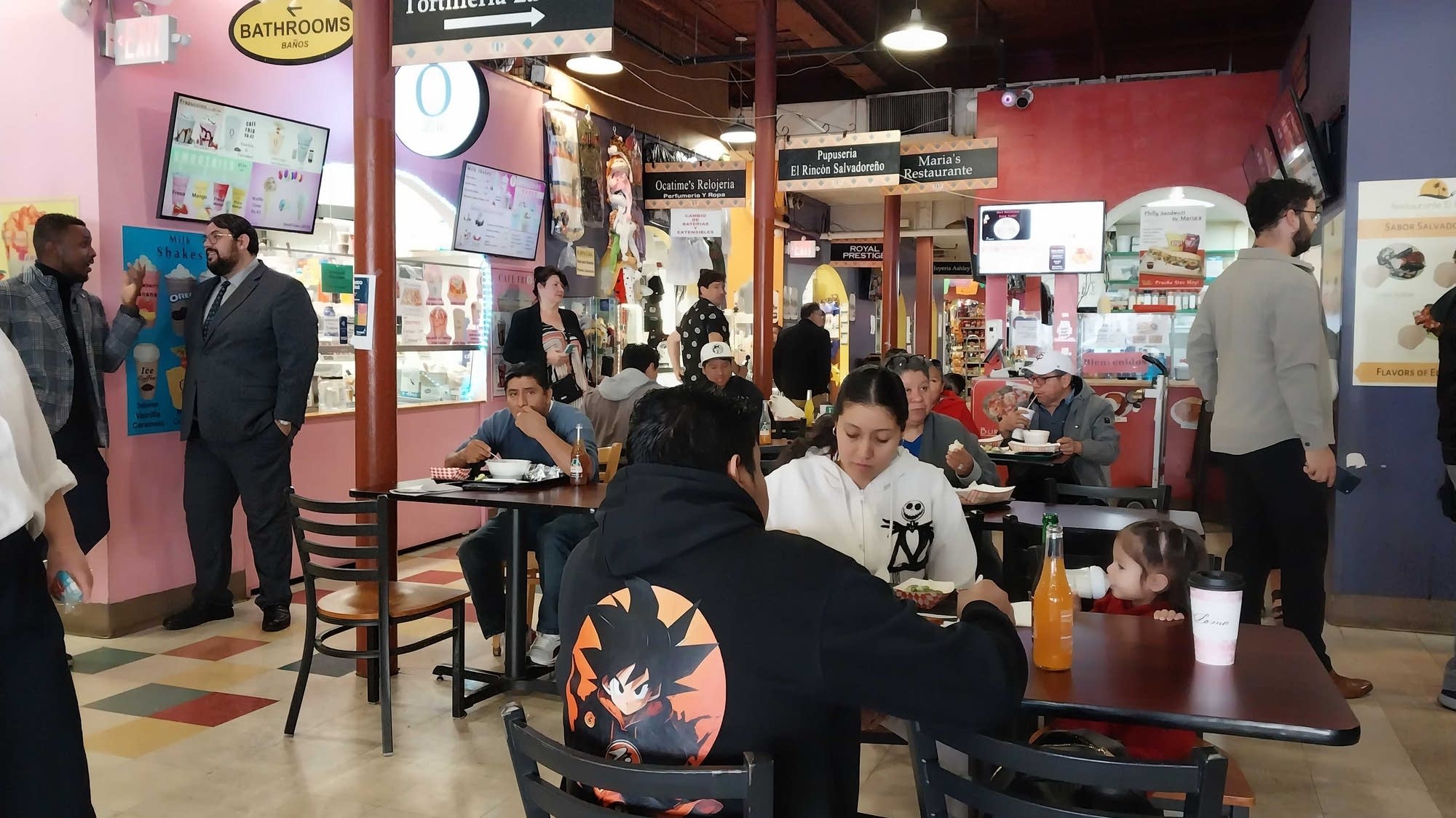 Minneapolis shops invite customers for Latino business week as many recover from ICE surge