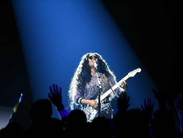 H.E.R. performs onstage during the 61st Annual GRAMMY Awards.