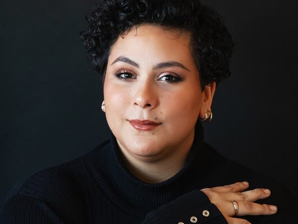 Soprano Claudia Diaz