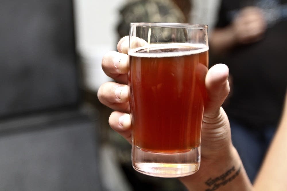 Anise strawberry beer