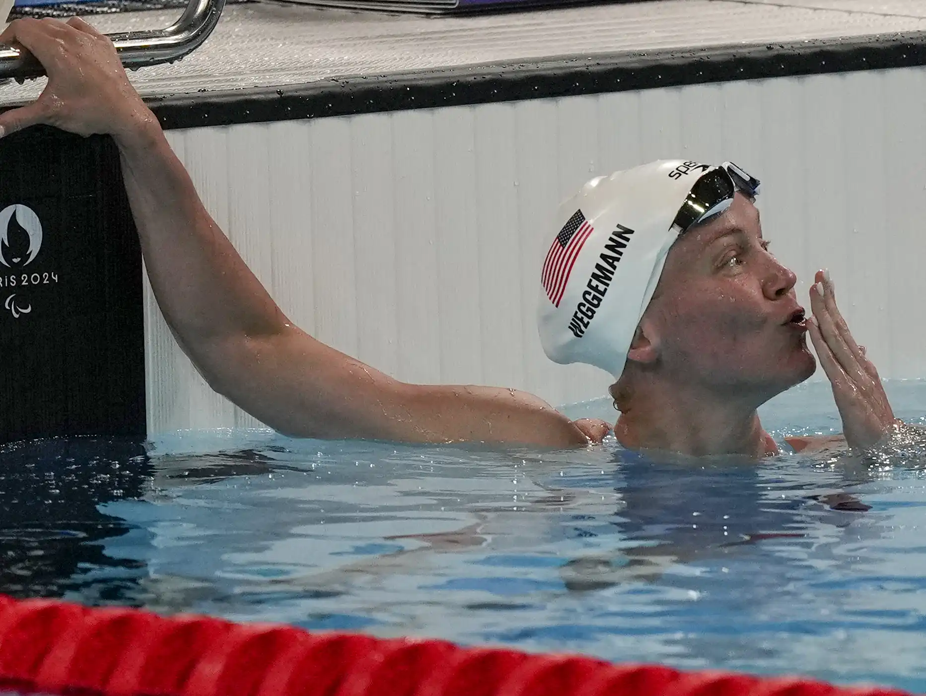 Eagan native Mallory Weggemann wins gold, silver in Paris Paralympics swimming