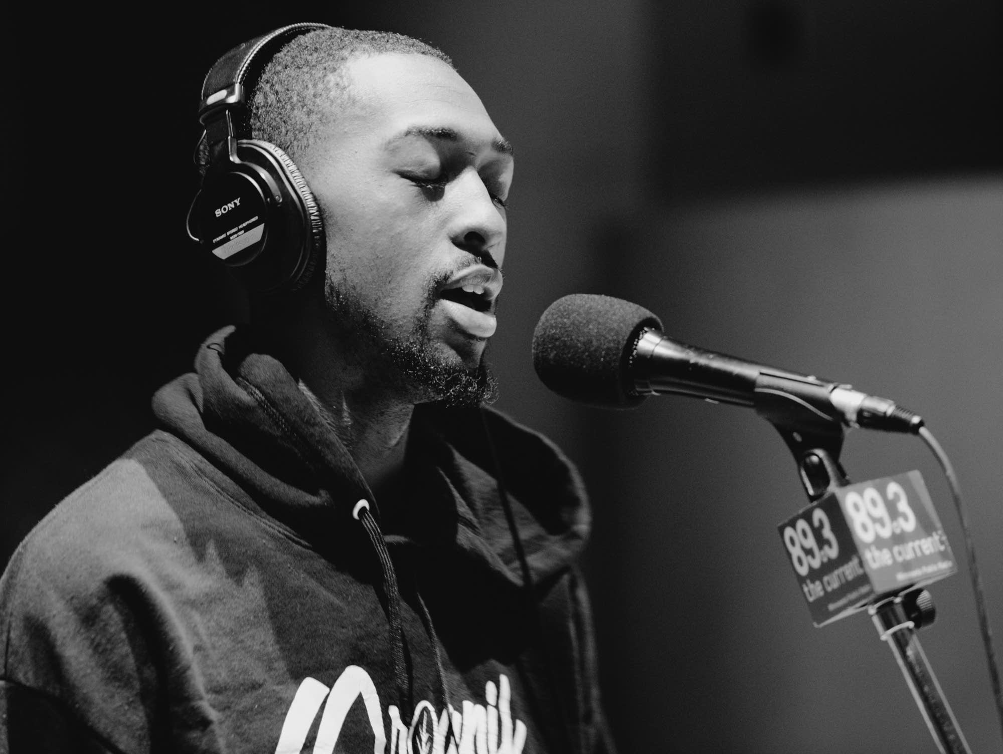 Dwynell Roland performs in The Current's studios