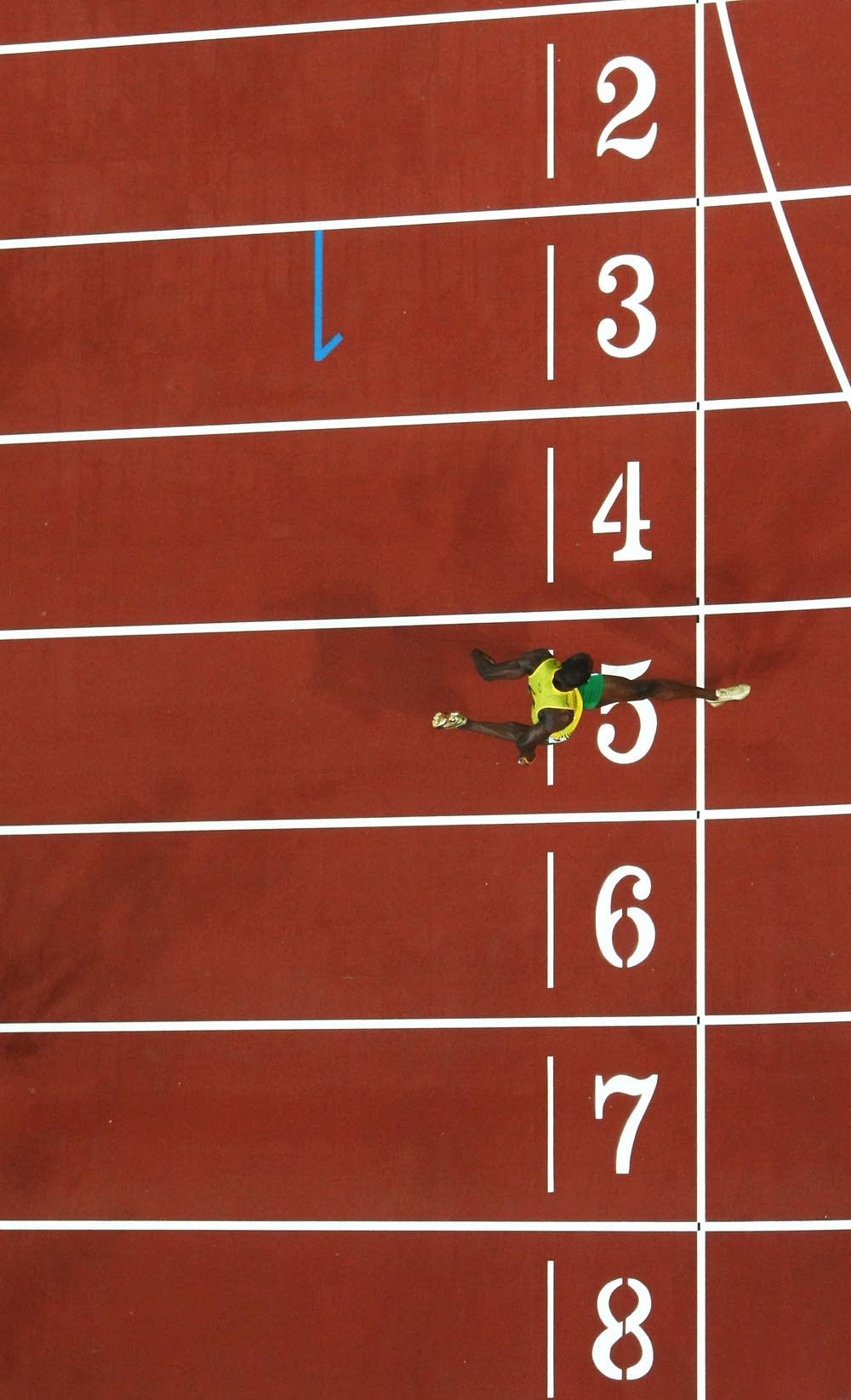 Bolt sets a new world record