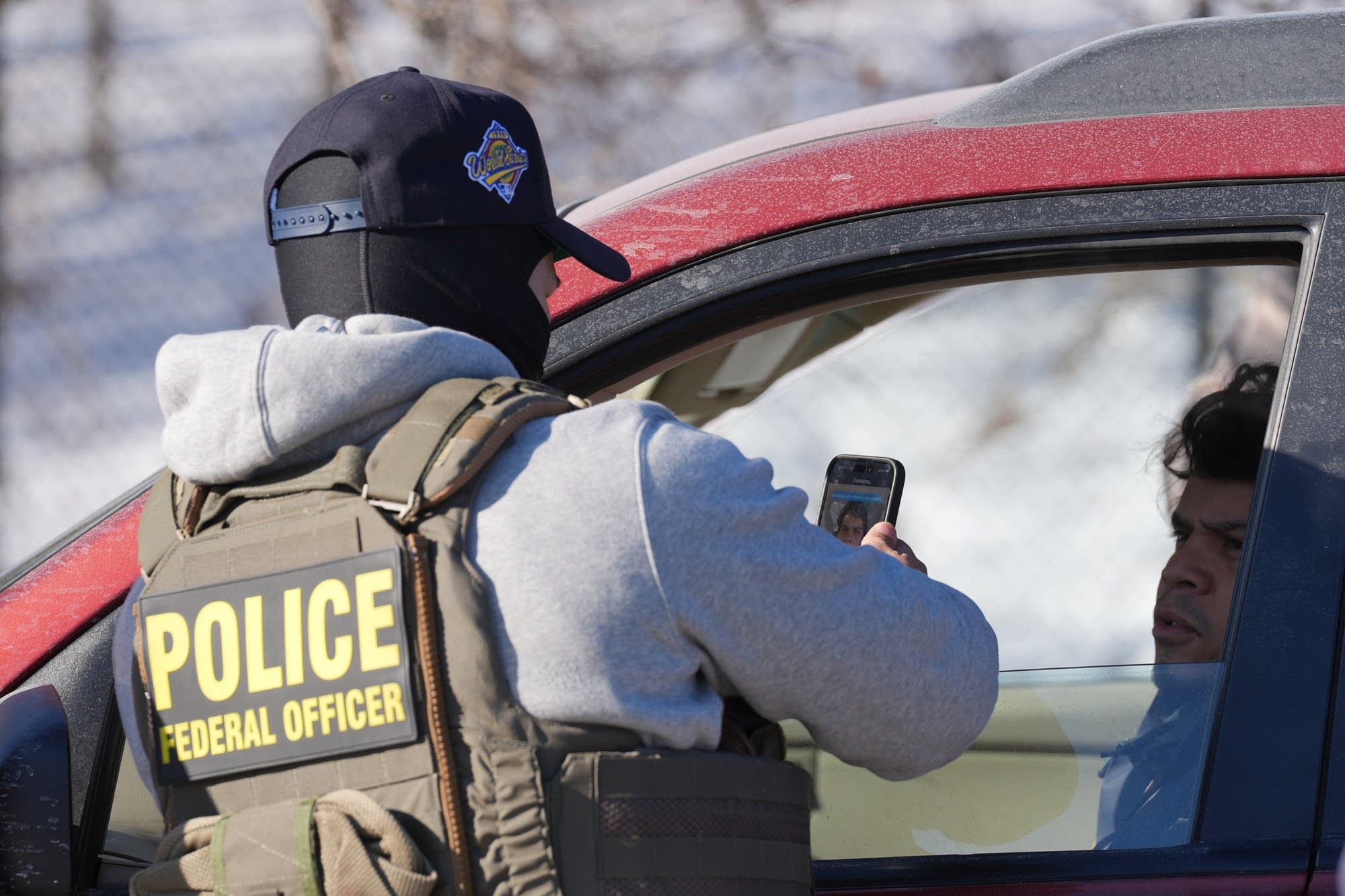 dhs gets dsip ramps up surveillance in immigration raids, sweeping in citizens Dem Operatives Warn Againt 'Defund