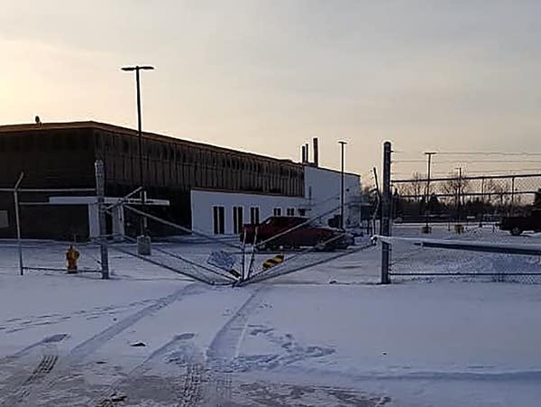 Man arrested after allegedly driving onto Duluth airport runway